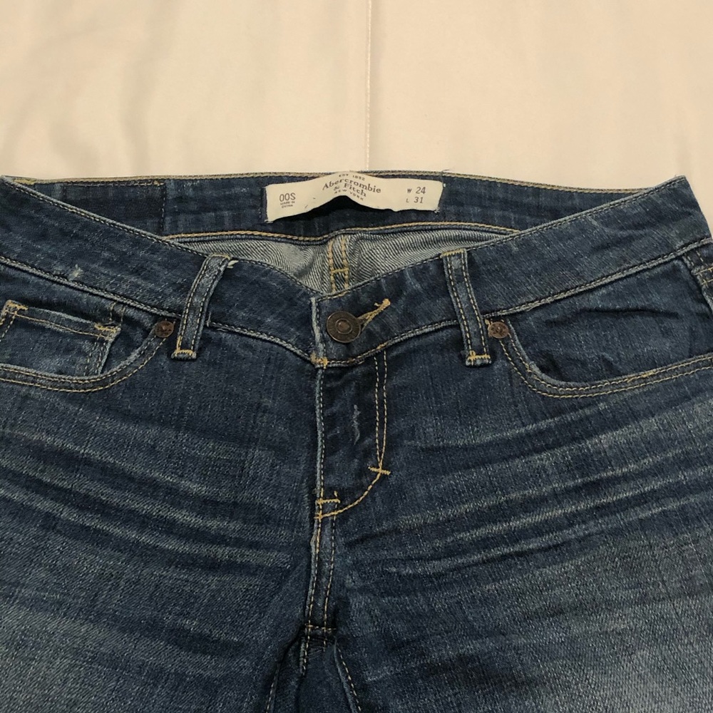 Abercrombie Womenâs Flared Blue Jeans đVintage Y2K EUC Size 00S - Picture 3 of 7